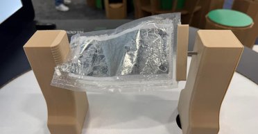 Заменит литий-ионные батареи: создан дешевый и негорючий "бумажный" аккумулятор (фото)