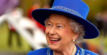 "Подобалося, коли справи йшли не так": помічниця секретаря розповіла про королеву Єлизавету ІІ (фото)