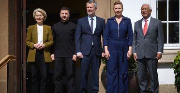 Встреча с Путиным и ракеты от США: Зеленский намекнул на серьезный разговор с Трампом (видео)