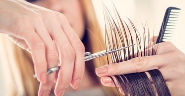 Календар краси на другу половину лютого 2024 року: коли краще робити процедури