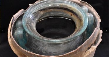 Вино и пепел: археологи были ошеломлены, открыв древнеримскую погребальную урну