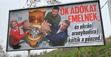 Віктор Орбан на своїх передвиборчих плакатах використовує Зеленського