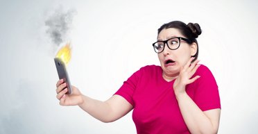 Гаджети більше не вибухатимуть: вчені розробили інноваційний елемент для батарей