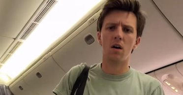 Ніч у готелі перетворилася на кошмар: турист помітив несподіваного гостя у своєму ліжку