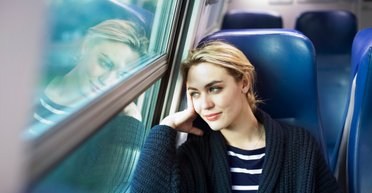 Женщина требовала у пассажирки ее место в поезде: та элегантно проучила нахалку (фото)