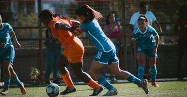 Связалась с посольством своей страны: иранская футболистка выдала тайник собственной команды в Австралии