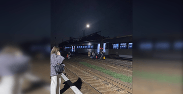 Поїзд "Інтерсіті" застряг в селі біля Дніпра через "мінування", — соцмережі