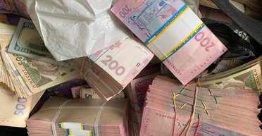 Богатые кафе — вне закона: как разгорелся скандал вокруг бизнесменов, которые собирают донаты