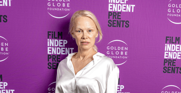 57-річна Памела Андерсон без макіяжу вийшла у світ (фото)