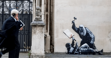 На дуже неочікуваній локації: у Лондоні з'явився новий малюнок Бенксі (фото)