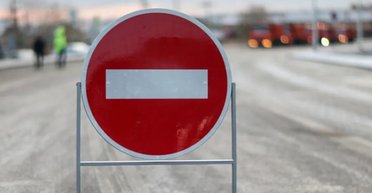 У Києві після нічної атаки РФ перекрили рух низкою вулиць: список