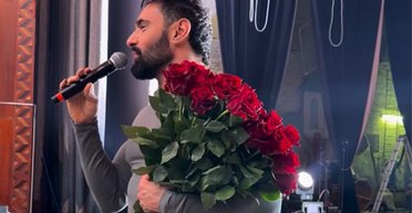 "Прошу прощения": Козловский со сцены остановил концерт в Кременчуге и отменил выступление в другом городе (видео)