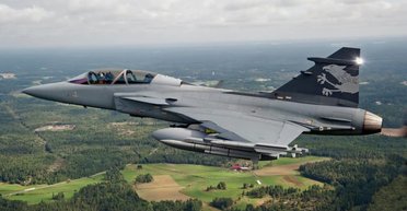 Авантюрне дослідження: у Швеції хочуть запускати супутники за допомогою винищувача Gripen