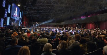 Партнеры бога. Как церковь превращается в супермаркет