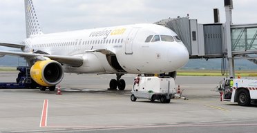 Самолет вынужденно прервал рейс: женщина избила стюардессу и была госпитализирована