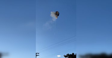 Загорелся в небе: воздушный шар с 21 пассажиром разбился в Бразилии (видео)