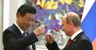 Оружие в обмен на остров. Что будет просить у Си Цзиньпина Владимир Путин