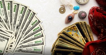 Самые богатые знаки декабря 2024: Таро-прогноз для Зодиакального круга на конец года