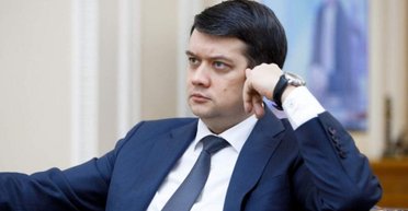 С места – в карьеру. Станет ли Разумков соперником Зеленского после своей отставки