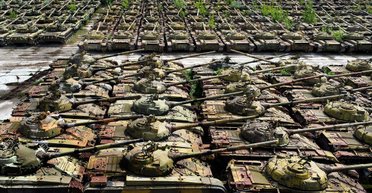 Запасы бронетехники РФ: есть ли у россиян танки и БМП для осеннего наступления, — офицер (видео)