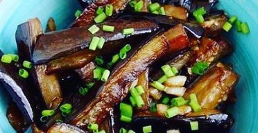 Закуска з баклажанів за 15 хвилин: покроковий рецепт