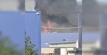 ВС РФ ударили по крупному складу в Киевской области: в соцсетях пишут про "Эпицентр" (видео)