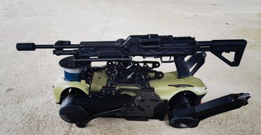 Роботы с ножками научились стрелять из пулеметов точнее людей: Китай может усилить ими армию