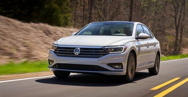 Експерти назвали 10 найкращих недорогих автомобілів 2023 року (фото)