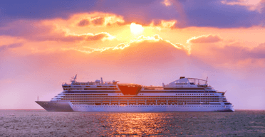 Зарплата от $2000, бесплатное жилье и еда: украинец — о работе на круизном лайнере