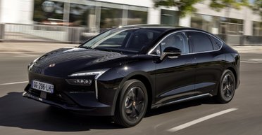 Выпускали всего год: новейший электромобиль от Renault снимают с производства (фото)