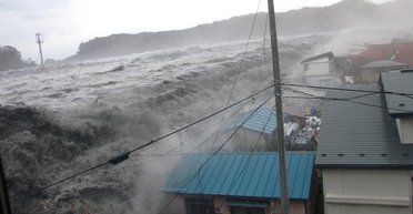 Фукусима снова будет под ударом: на Японию обрушится цунами из-за мощного землетрясения в океане