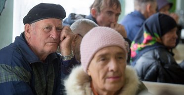 День пожилых людей в Украине: какие выплаты и надбавки получат пенсионеры в октябре