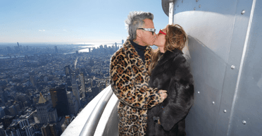 Роббі Вільямс поцілував дружину на Емпайр-стейт-білдінг (фото)