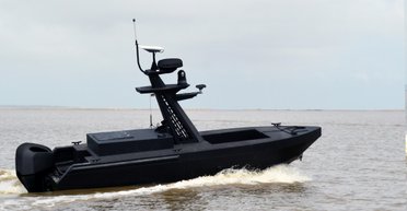 Несет БПЛА и взрывчатку: на что способен новейший морской дрон Metal Shark
