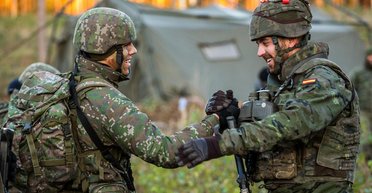 Понад трильйон доларів на рік на війну: як НАТО готується до нападу Росії