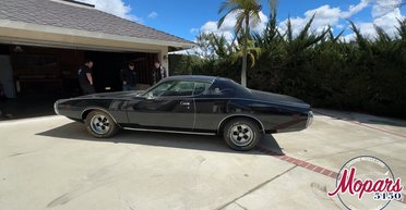 Раритет из 70-х: культовое американское авто простояло 30 лет в гараже (видео)