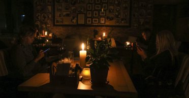 В Киевской области отключают свет по графику: кто и когда останется без электроэнергии