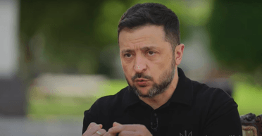 Продолжительность мобилизации, религиозные "притеснения" и коррупция в Украине: Зеленский дал интервью Шапиро (видео)