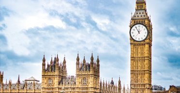 Часы кризисного дня. К чему приведет падение цен на нефть и металл