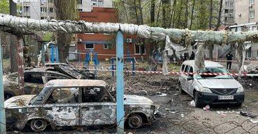 "Убило стеклом": соседка рассказала, как 16-летняя девушка погибла от "Шахеда" в Днепре (видео)