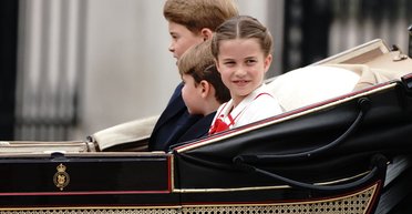 Тримає під контролем: експертка пояснила, яку роль відіграє принцеса Шарлотта в родині