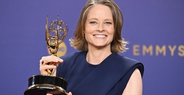 Джоді Фостер уперше у своїй кар'єрі стала лауреатом премії "Еммі" (фото, відео)