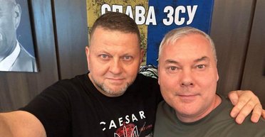 "Здача півдня України": слідчі допитали десятки офіцерів, зокрема Залужного, — BBC