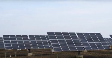 Вчені вже довели: нове покриття зробить сонячні панелі дешевшими та надійнішими