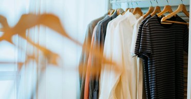 Опасность новых вещей: нужно ли стирать одежду перед первым ношением