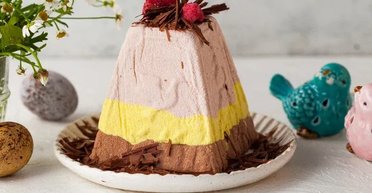 Красивая и очень вкусная: как приготовить трехслойную творожную пасху