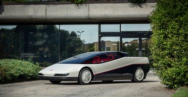 Предшественник NSX: малоизвестный суперкар Honda 80-х покажут на публике (фото)