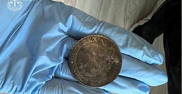 Сам провів розкопки і приховав унікальний скарб: на Закарпатті схопили "чорного археолога" (фото)