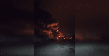 Атака БПЛА на Калузьку область РФ: очевидці повідомляють про пожежу на нафтобазі (відео)