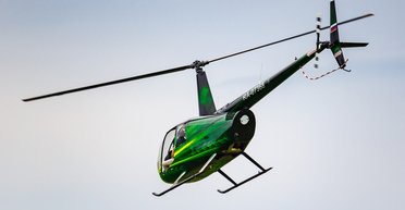 Летели на рыбалку: в российских болотах разбился вертолет с депутатом и бизнесменом (фото)